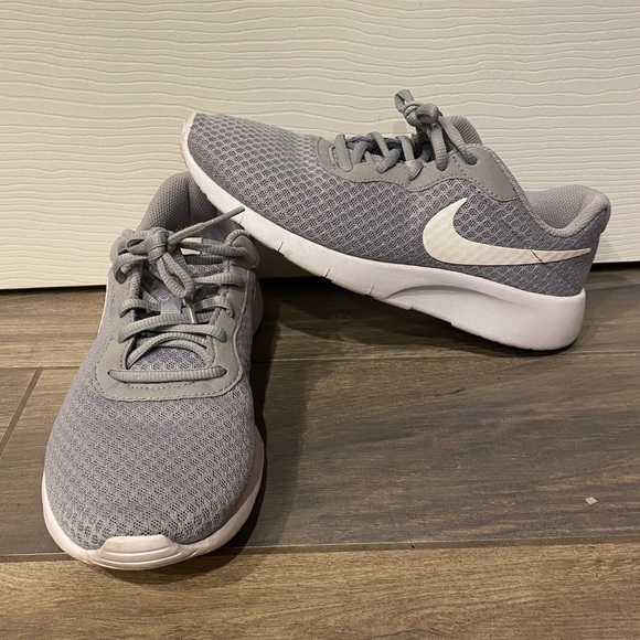 Nike Shoes - Nike Tanjun Sneakers